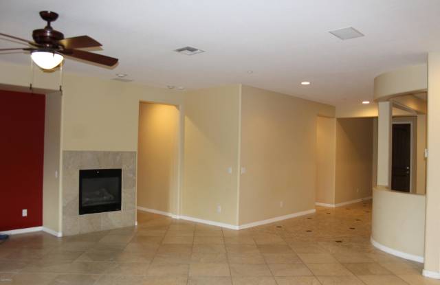 27336 N HIGUERA Drive Gallery 2