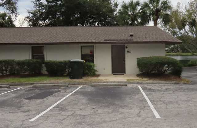 Sunnyside Lakeview 2br/2ba Apartment Gallery 3