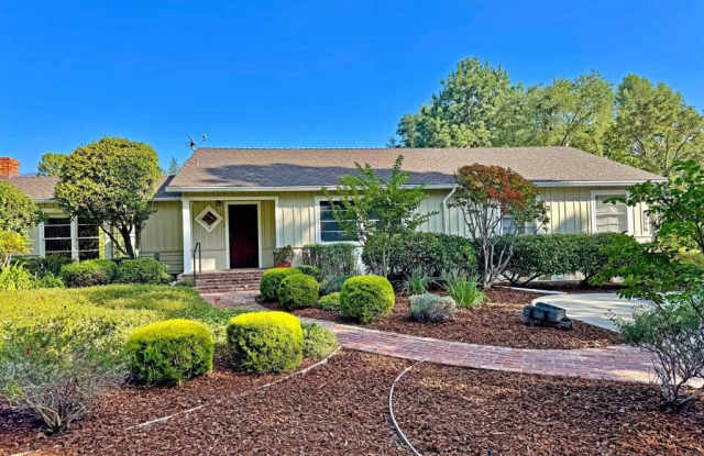 4544 Hillard Avenue - 4544 Hillard Avenue, La Cañada Flintridge, CA 91011