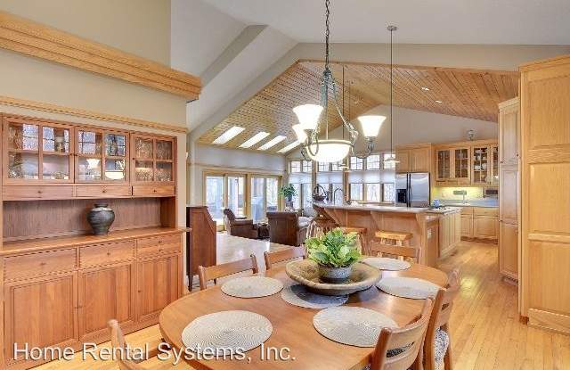 5920 Hardscrabble Circle Gallery 4