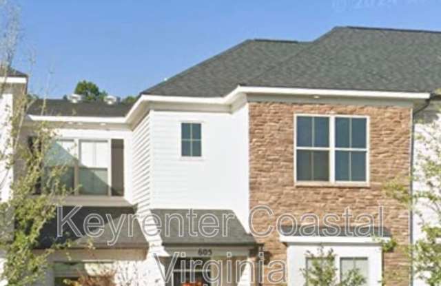 605 Kathy Ann Way W photos photos