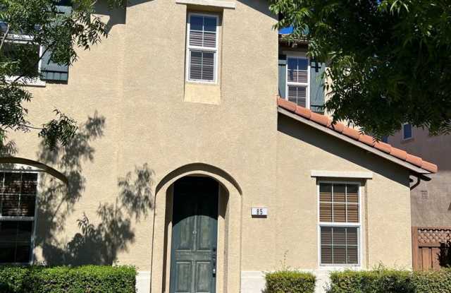 Desirable 4 Bed 3 Bath 2-Story Home in Folsom photos photos
