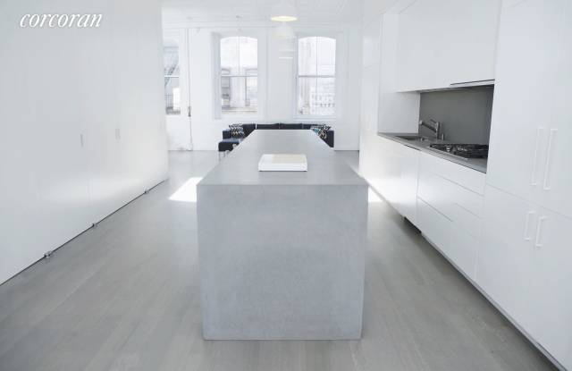 112 Franklin Street Gallery 3