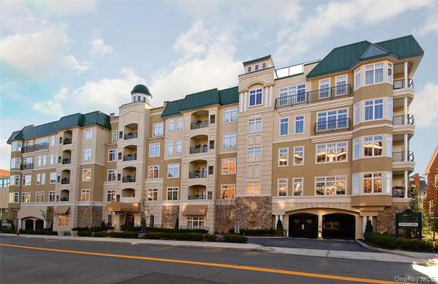 410 Westchester Avenue unit: 202 photos photos