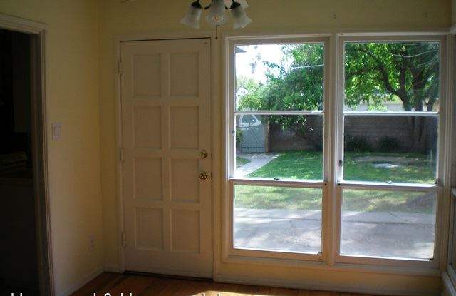 6806 Chimineas Ave. Gallery 3