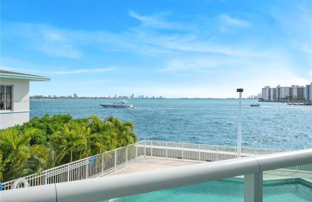 2000 Bay Dr photos photos 2000 Bay Dr photos photos