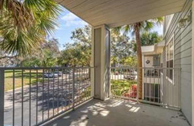 Bright and Spacious 2 BR / 2 BA Condo in Coveted Lake Mary! photos photos