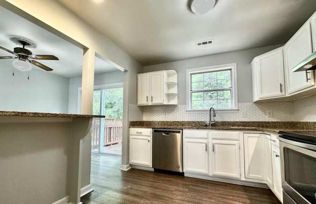 309 Westminster Lane - 1 Gallery 3