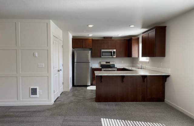 RH221-Daybreak Gardens Apartments photos photos
