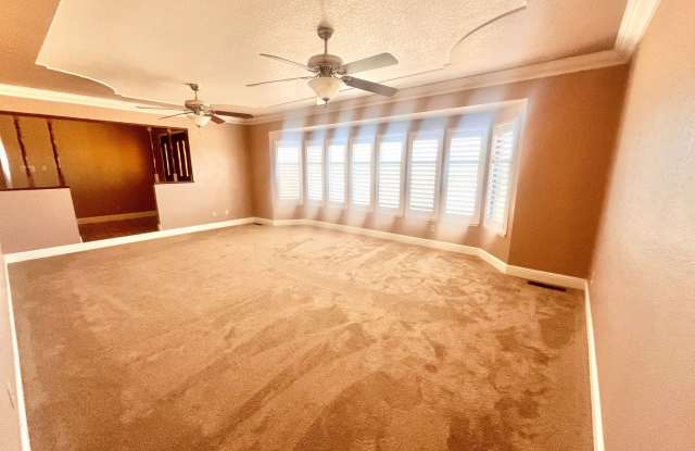 Huge Custom-Built 4-Bedroom, 3-Bath Country Home with RV Parking, and More Gallery 4