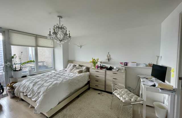 330 East 38th Street photos photos
