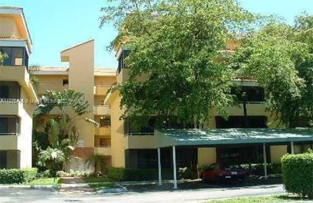 8335 SW 152 AVENUE - 8335 SW 152nd Ave, Kendall West, FL 33193