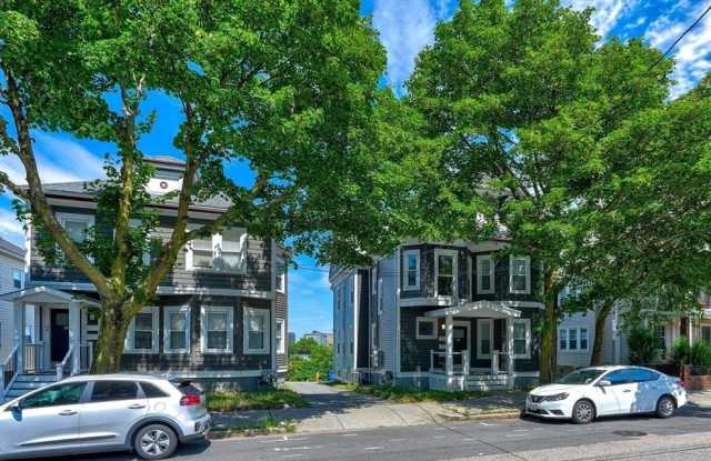 287 Medford St unit: 1 photos photos