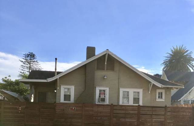 2686 A St - 2686 a Street, San Diego, CA 92102