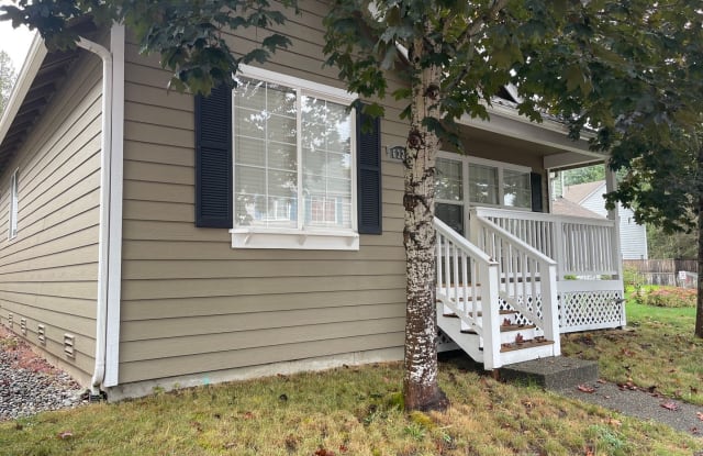 6327 Hamma Hamma Lane NE - 6327 Hamma Hamma Lane Northeast, Tracyton, WA 98311