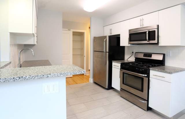 Westfield Apartments photos photos