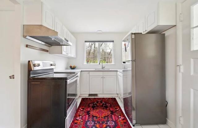 64 Trapelo Rd. photos photos