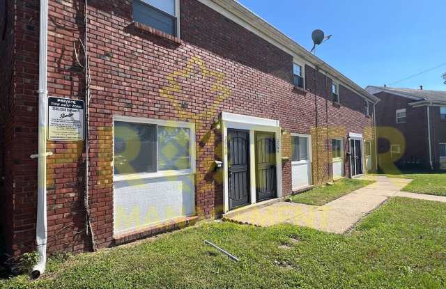 2 bedrooms 1.5 bathroom condominium for rent in Dayton Gallery 3