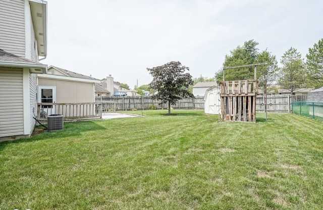 11052 Oakspring Drive Gallery 4