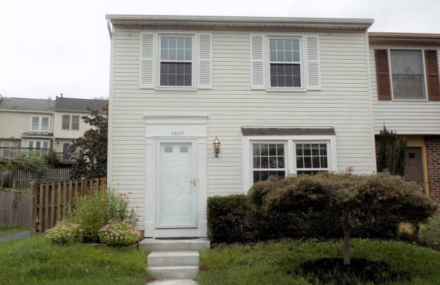 5920 SPRUCE RUN Court Gallery 2