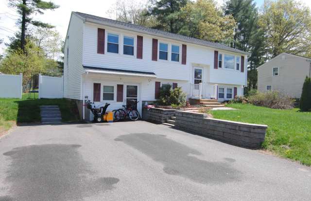 82 Nottingham Drive photos photos
