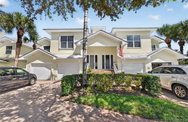 3569 SW Sawgrass Villas Drive Gallery 1