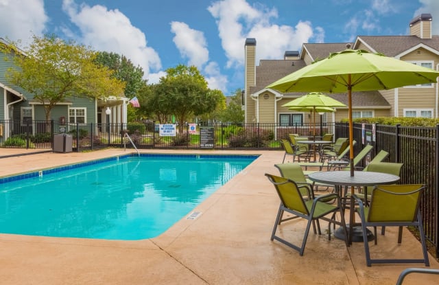 Affordable Housing - Central on the Green Apartment Homes Gallery 3