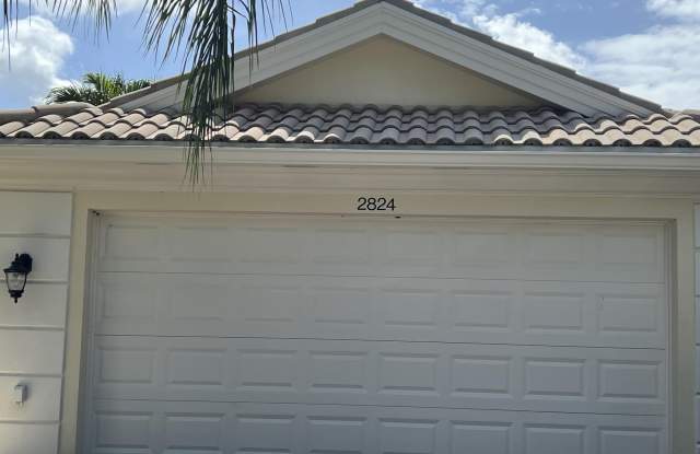 2824 Rio Claro Drive N photos photos