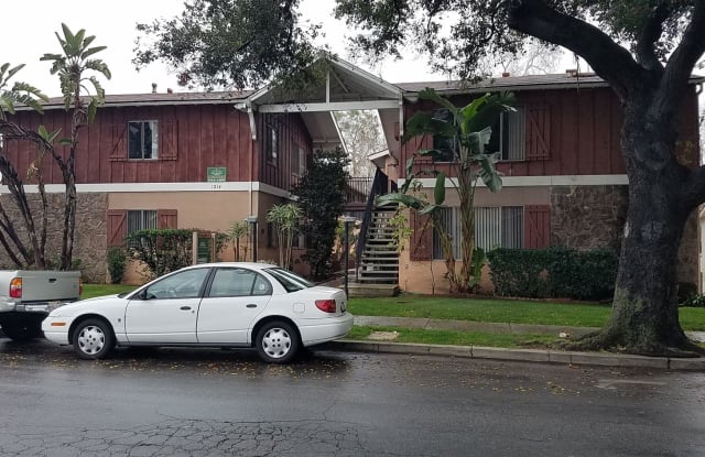 1214 Boynton St - 1214 Boynton Street, Glendale, CA 91205