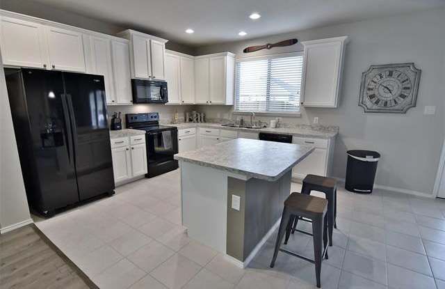 6244 Topsail Drive Gallery 4