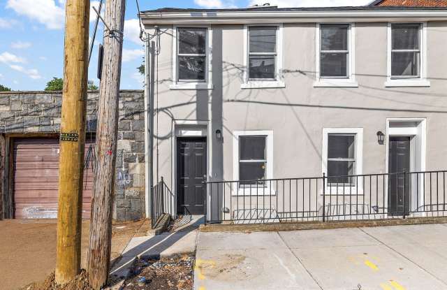 2 Bedroom 1 Bath Townhouse for rent - 6 West 20th Street, Wilmington, DE 19802