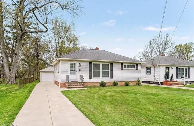 Beautiful Updated Home photos photos
