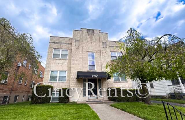 2786 Observatory Ave - 2786 Observatory Avenue, Cincinnati, OH 45208