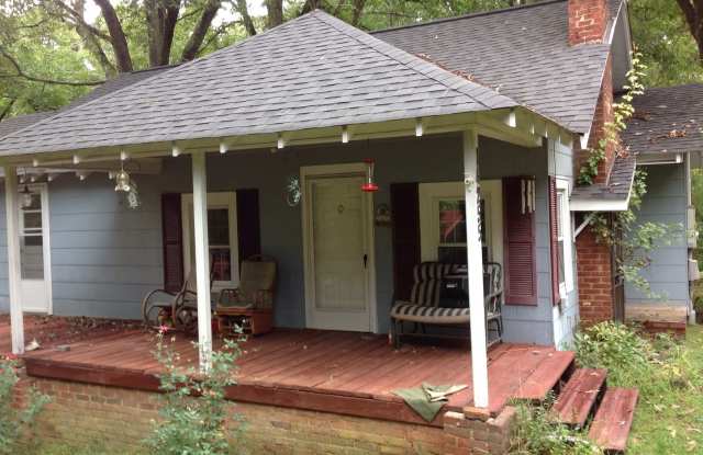 PENDING APPLICATION - 14255 US Hwy 52, Gold Hill, 2 bedroom 1 bath house $1095.00 - PENDING APPLICATION photos photos