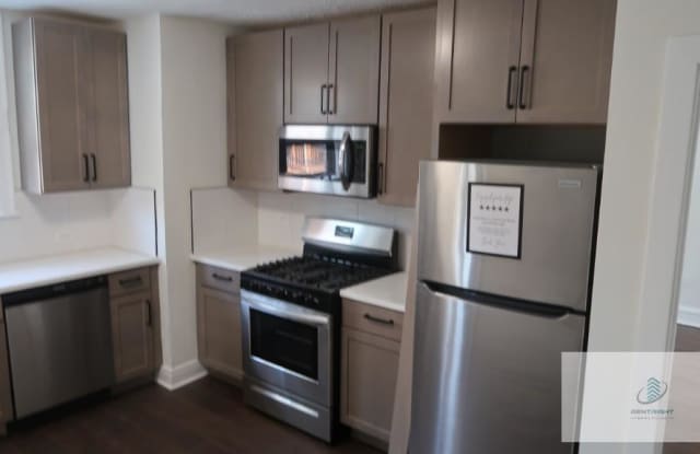 5507 North Lincoln Avenue photos photos