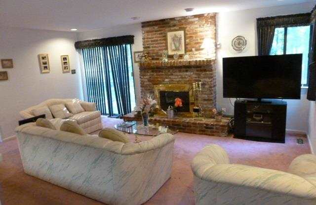 4028 ALEXANDER DRIVE Gallery 2