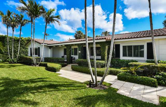 210 Onondaga Avenue - 210 Onondaga Avenue, Palm Beach, FL 33480