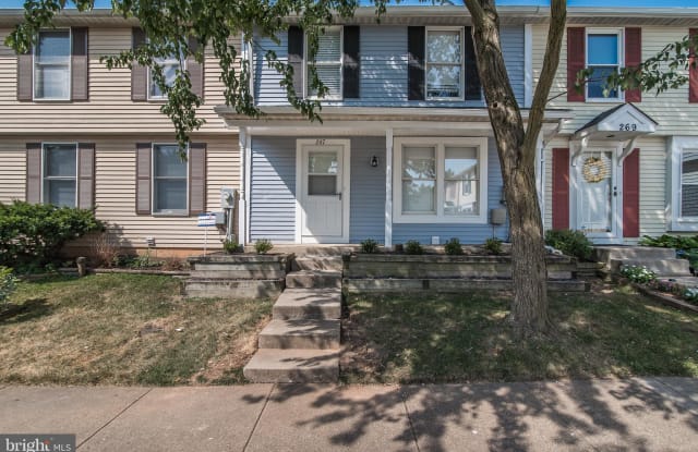 267 WOODOAK COURT - 267 Woodoak Court, Glen Burnie, MD 21061