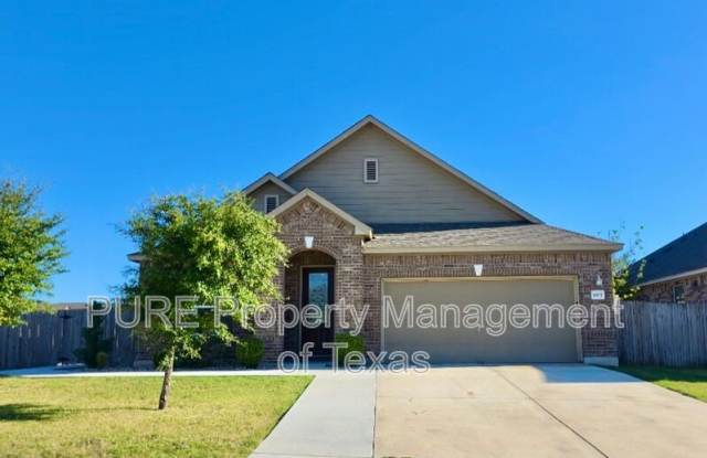 1005 Estes Park - 1005 Estes Park, Taylor, TX 76574