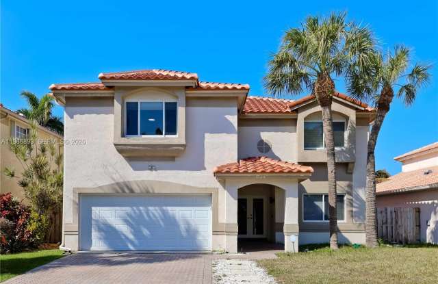 3149 NW 71st Ave photos photos