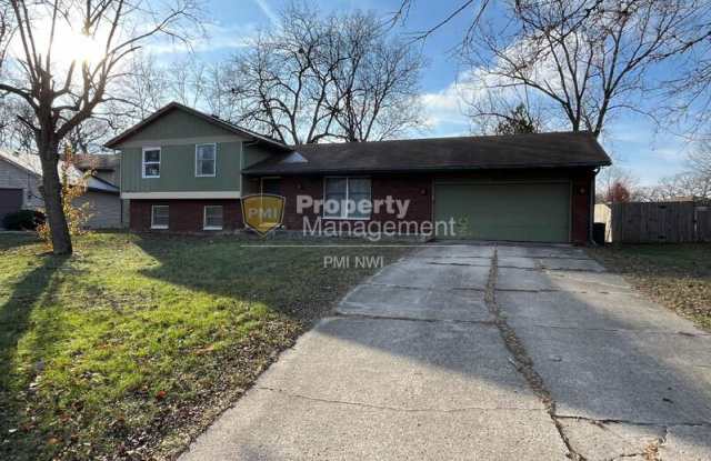 527 Timberwood Lane - 527 Timberwood Lane, Lowell, IN 46356