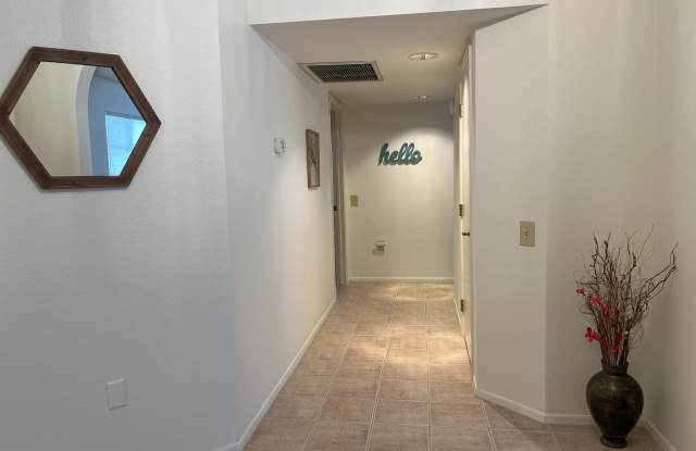 14223 W WHITE ROCK Drive Gallery 4