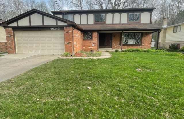 Four Bedroom Home for Rent in Sunflower Village photos photos