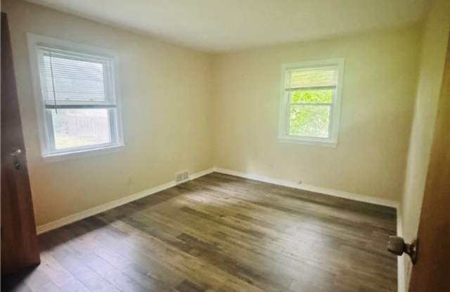 2282 W Henrietta Rd Road Gallery 3