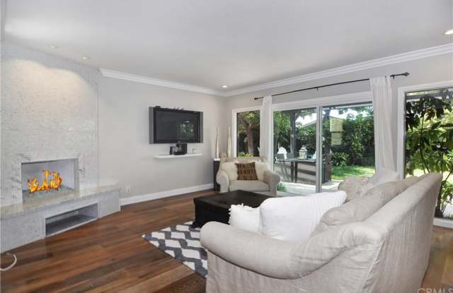 431 Westminster Avenue - 431 Westminster Avenue, Newport Beach, CA 92663