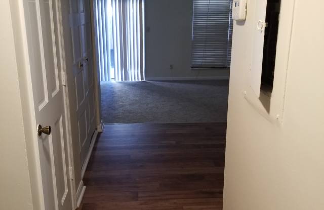 1388 Wood Cir S Gallery 2