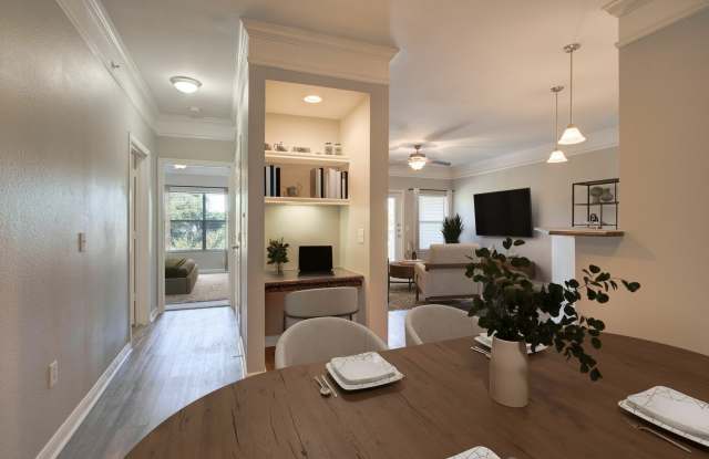 Carrington at Champion Forest Apartments Gallery 4