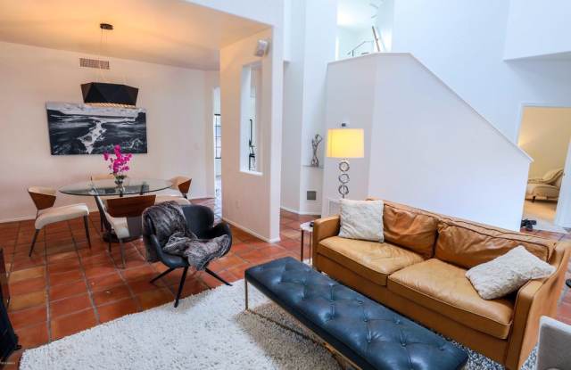 5731 N 4th Pl Gallery 3