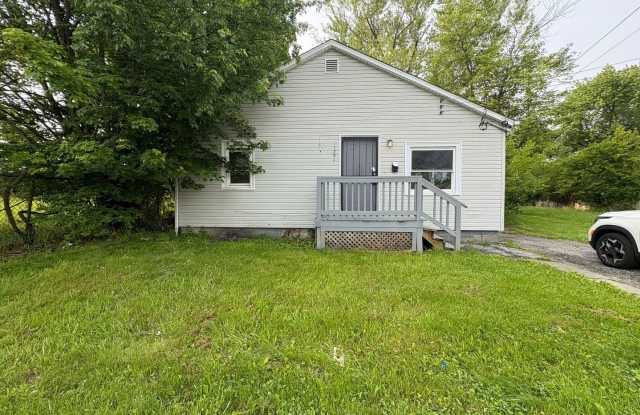 Charming 3-Bedroom Home photos photos