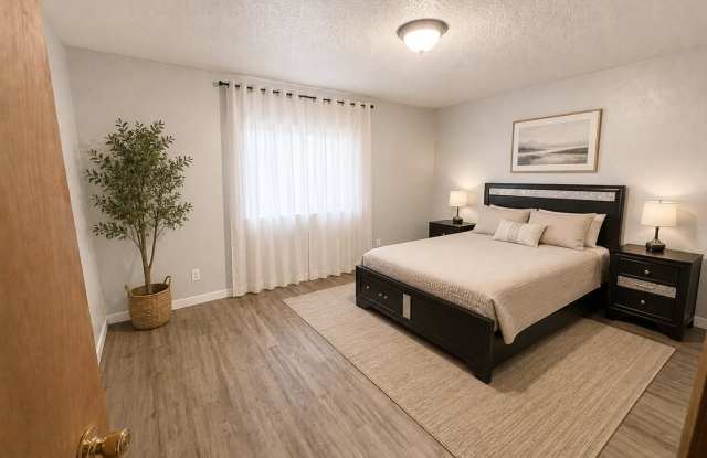 1047 Langley Rd photos photos